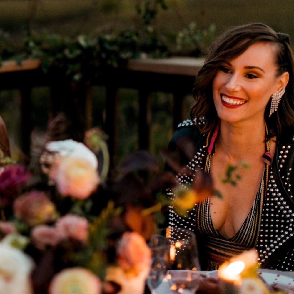 Shopping addict with a return problem…